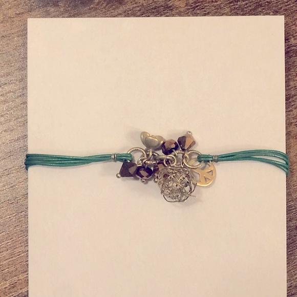 Green Leather Multi Charm Bracelet - Picture 1 of 1